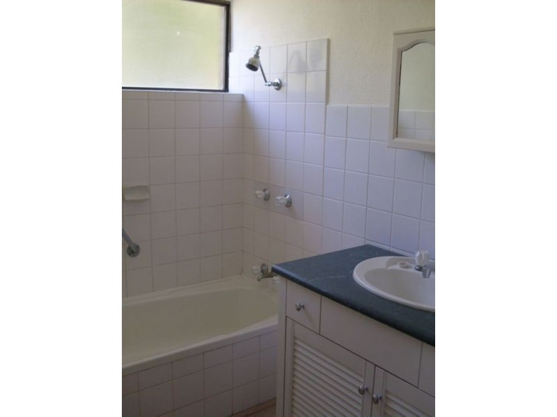 4/3 JUAN STREET, Alexandra Headland QLD 4572