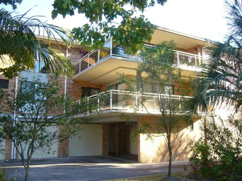 5/7 CARINYA STREET, Mooloolaba QLD 4557