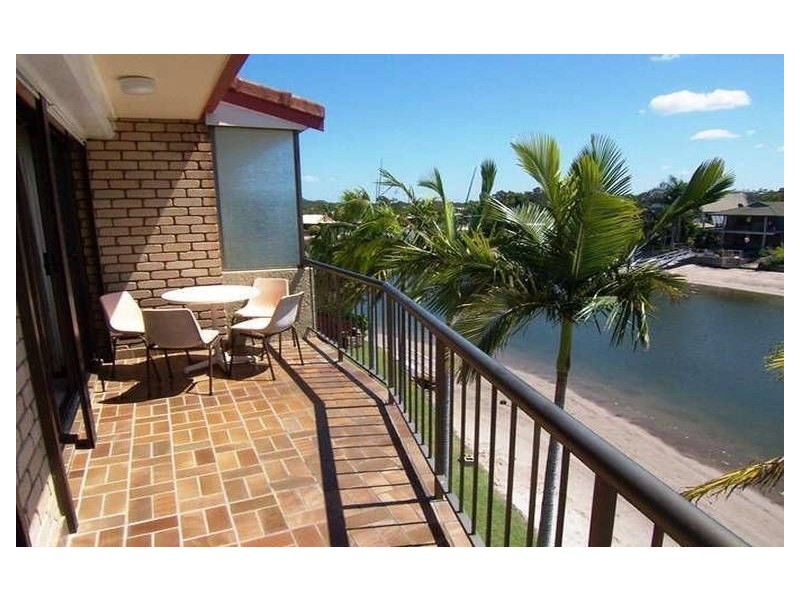 5/8 KYAMBA COURT, Mooloolaba QLD 4557