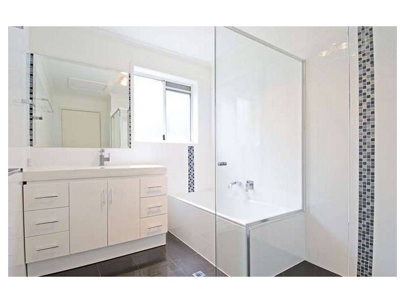 6/4 KALINDA AVENUE, Mooloolaba QLD 4557