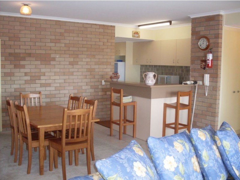 6/15 CARINYA STREET, Mooloolaba QLD 4557