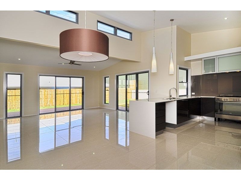 31 Galah Place, Mountain Creek QLD 4557