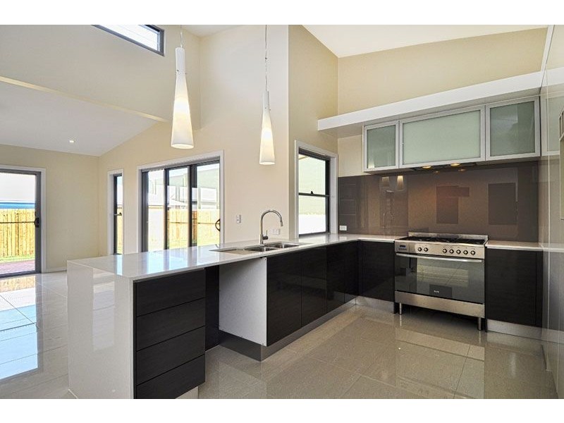 31 Galah Place, Mountain Creek QLD 4557