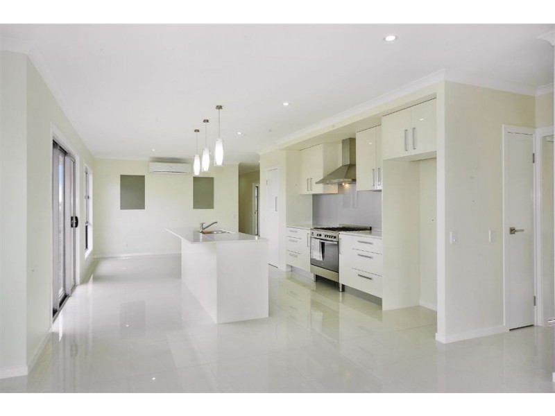 30 Galah Pl, Mountain Creek QLD 4557