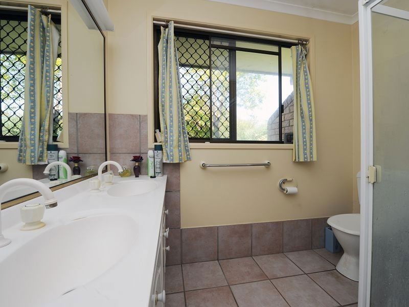 50 Ocean View Avenue, Mooloolaba QLD 4557