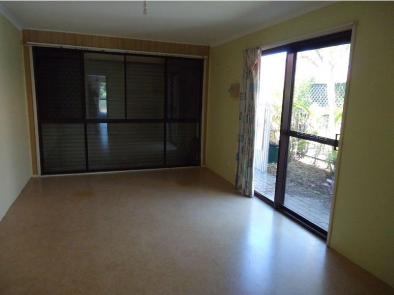 64/2 Longwood St, Minyama QLD 4575