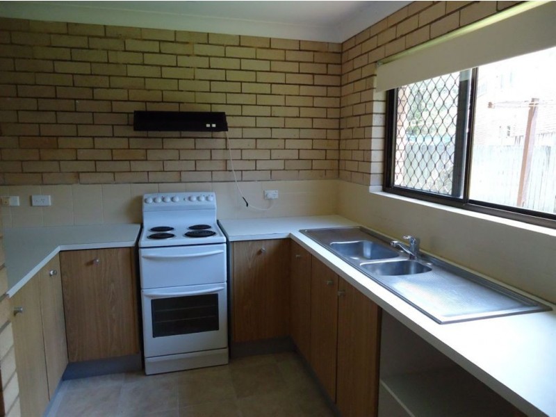 2/5 Bahlaka St, Mooloolaba QLD 4557