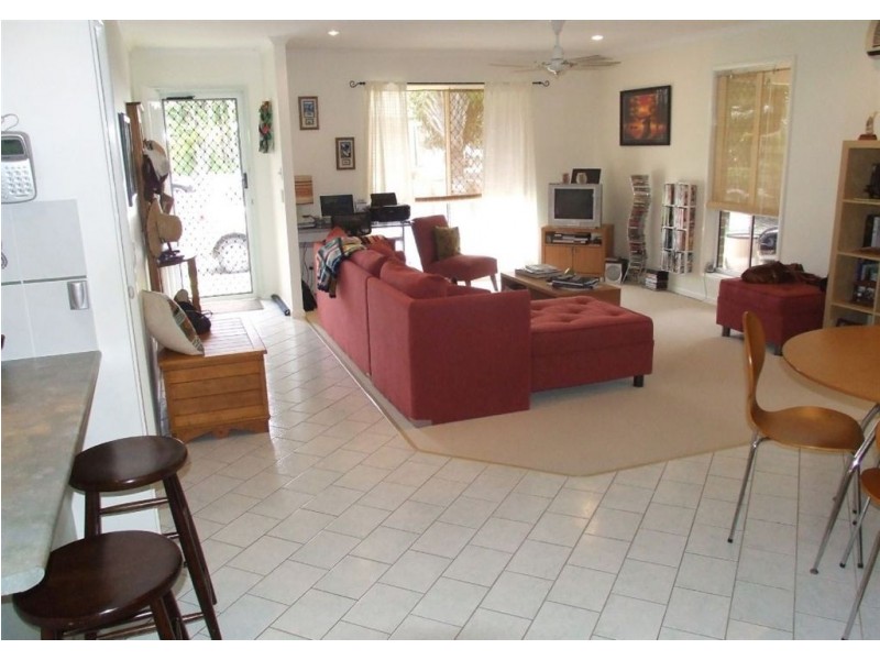 1/6 NUNGO STREET, Pacific Paradise QLD 4564