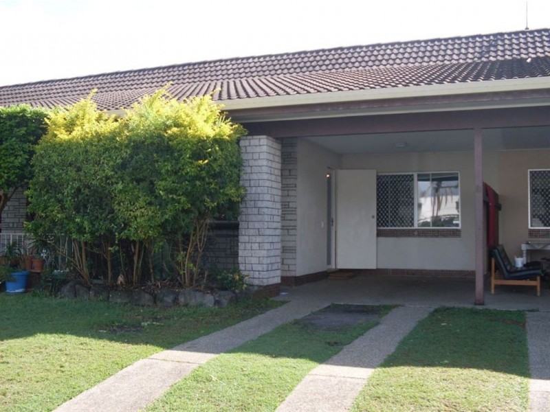 4/2 ROSE STREET, Maroochydore QLD 4558
