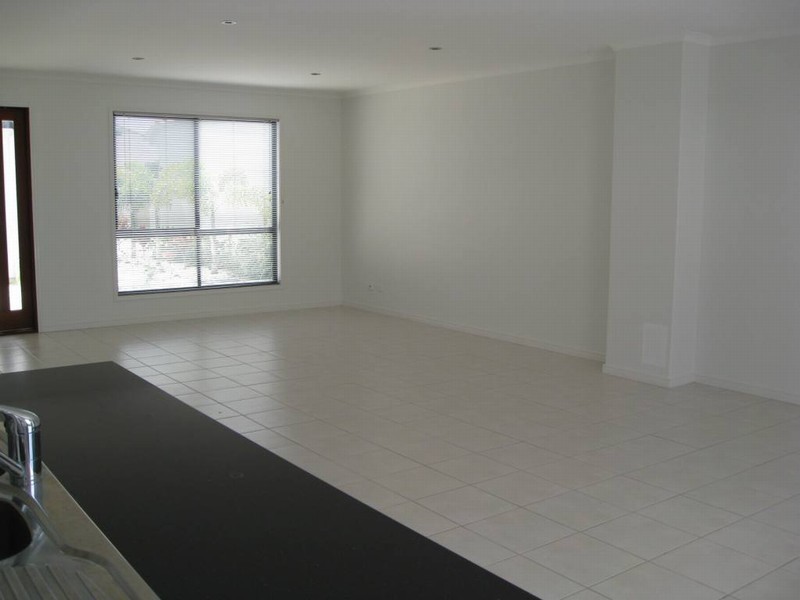 Kawana Island QLD 4575