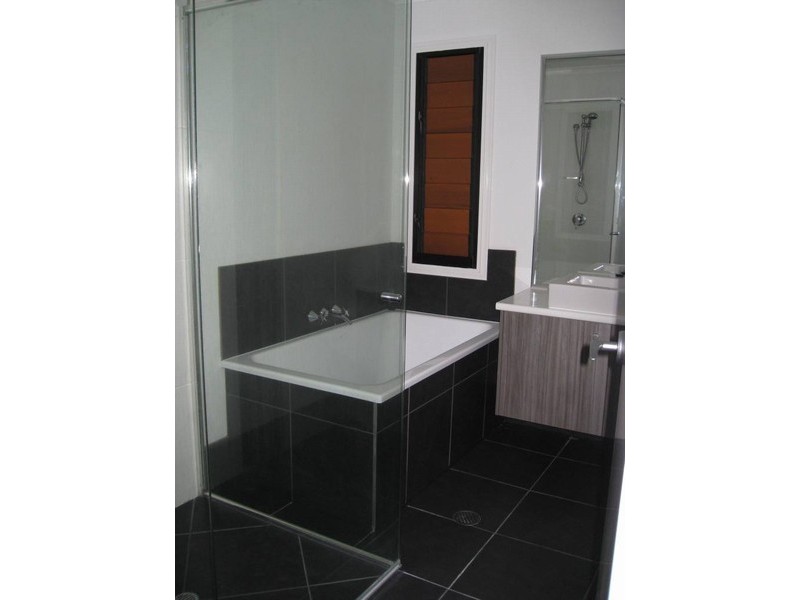 Kawana Island QLD 4575