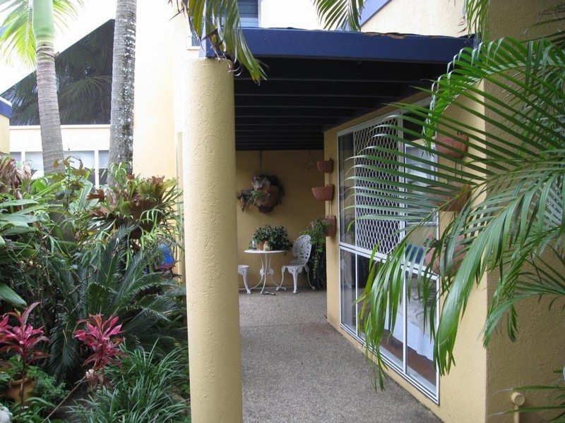 7 Aquarius Place, Alexandra Headland QLD 4572