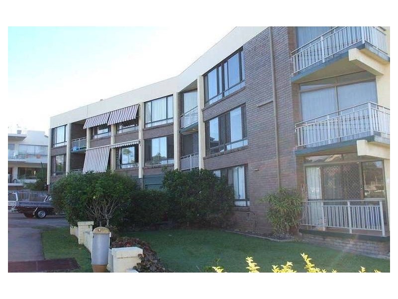 Alexandra Headland QLD 4572