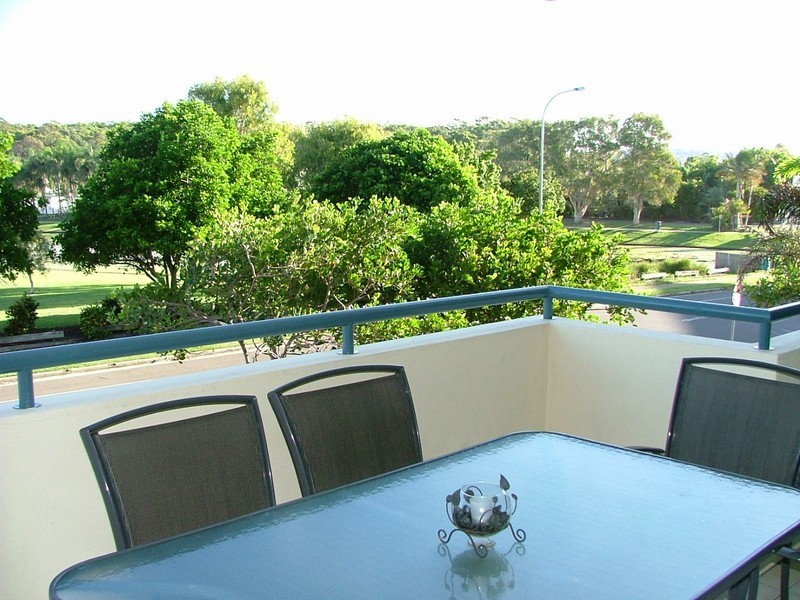 Alexandra Headland QLD 4572