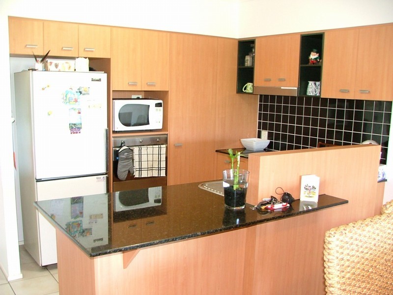 Alexandra Headland QLD 4572