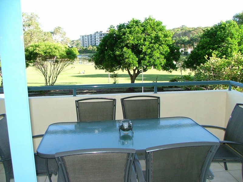 Alexandra Headland QLD 4572