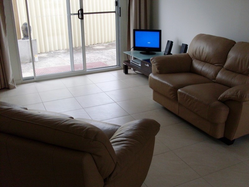 Alexandra Headland QLD 4572