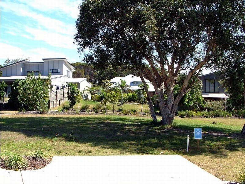 Dicky Beach QLD 4551