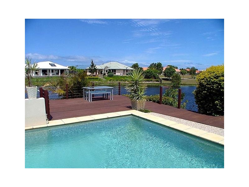 30 Wallaby Circuit, Pelican Waters QLD 4551