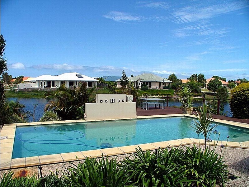 30 Wallaby Circuit, Pelican Waters QLD 4551