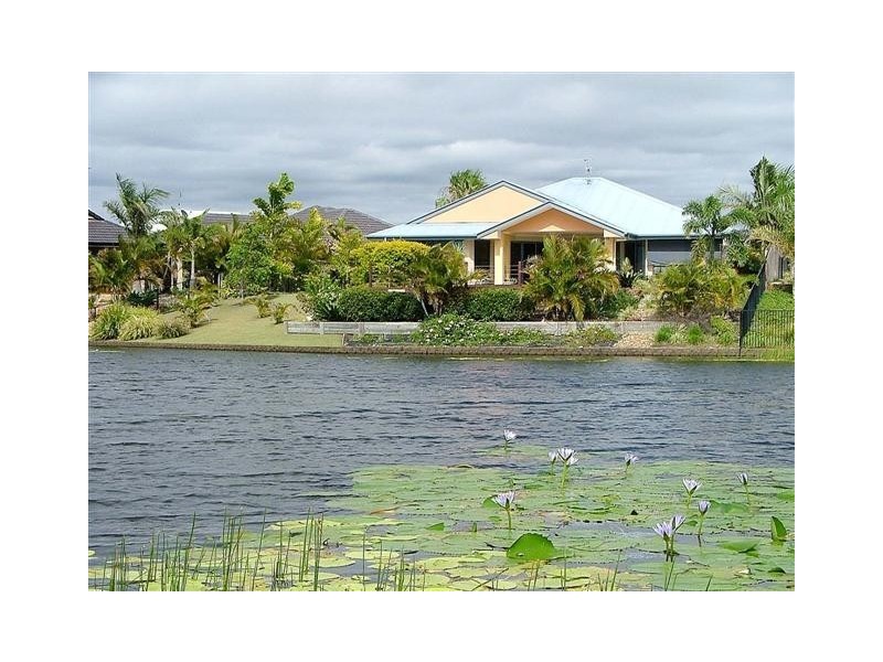 30 Wallaby Circuit, Pelican Waters QLD 4551