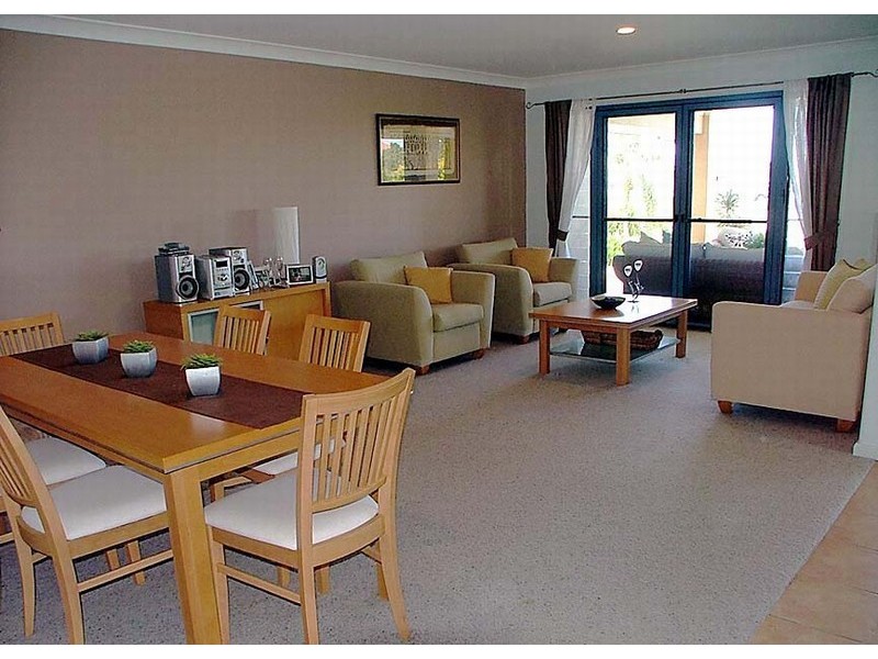 30 Wallaby Circuit, Pelican Waters QLD 4551