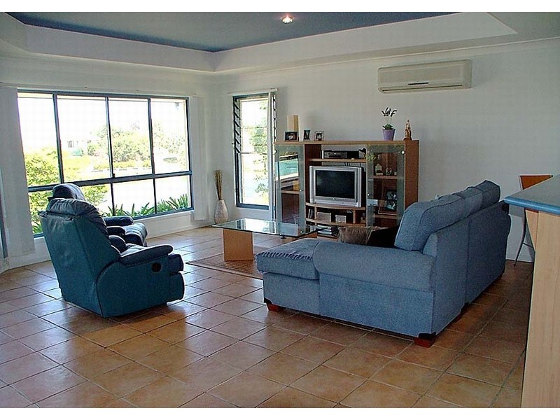 30 Wallaby Circuit, Pelican Waters QLD 4551