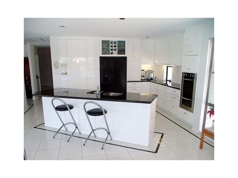 6/1 Raptor Place, Pelican Waters QLD 4551