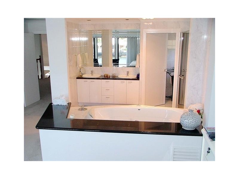 6/1 Raptor Place, Pelican Waters QLD 4551