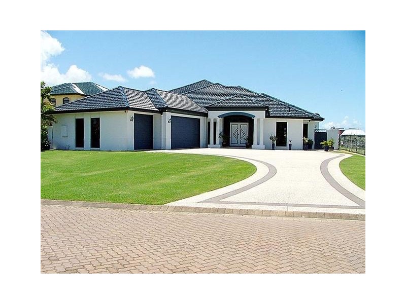 6/1 Raptor Place, Pelican Waters QLD 4551