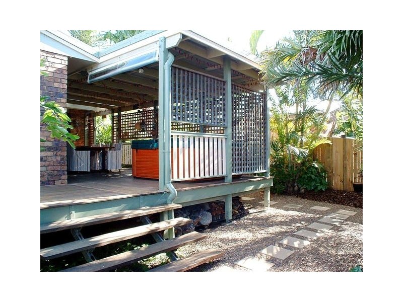 Battery Hill QLD 4551