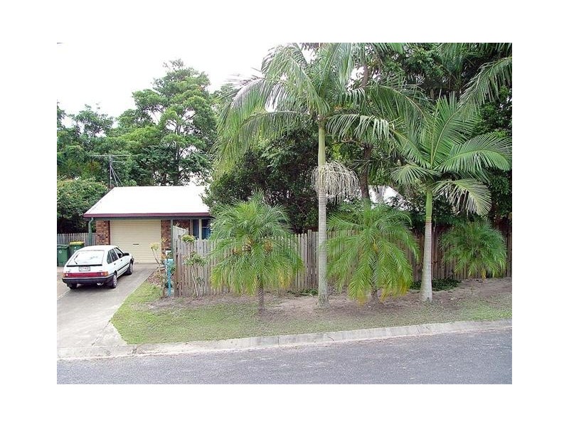 12 Chantilly Crescent, Beerwah QLD 4519