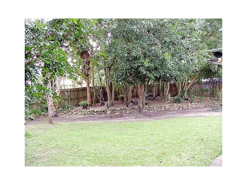 12 Chantilly Crescent, Beerwah QLD 4519