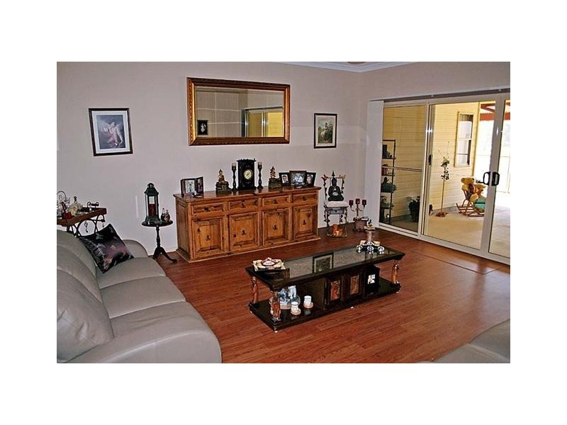 21 Endeavour Dr, Cooloola Cove QLD 4580