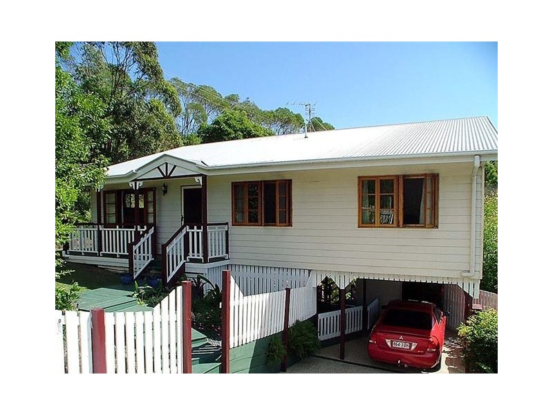 1 Stradbroke Drive, Little Mountain QLD 4551