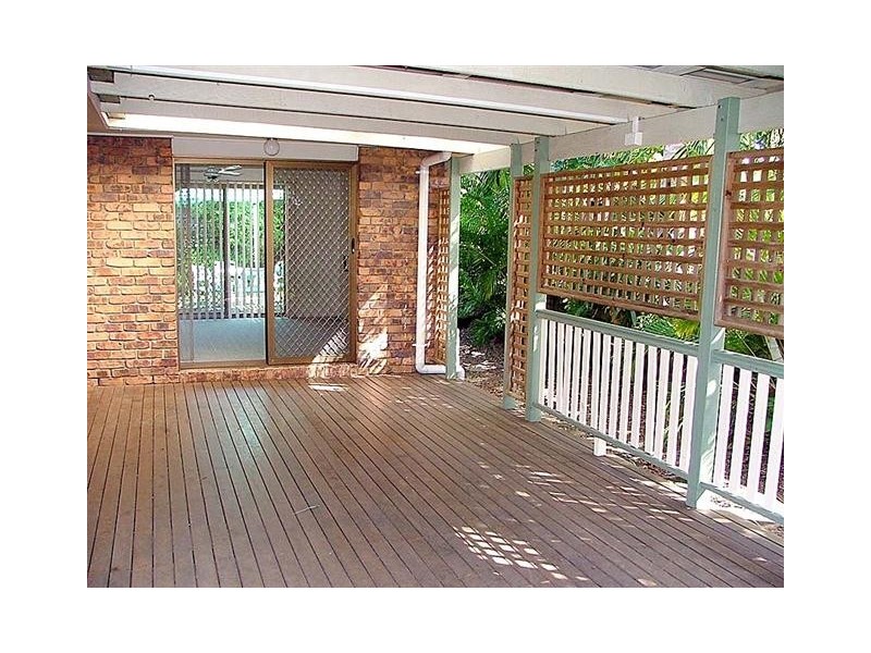 10 Crusader Street, Battery Hill QLD 4551