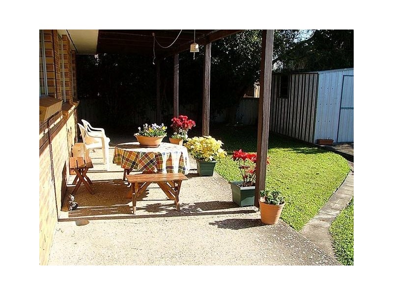 18 Coonowrin Street, Battery Hill QLD 4551