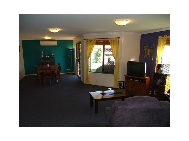 16 Caulfield Close, Little Mountain QLD 4551