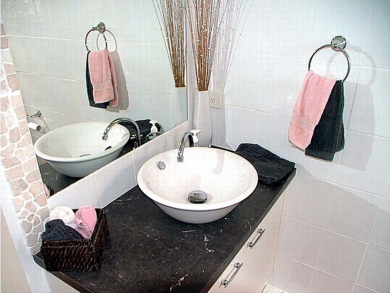 124 Sugarbag Road, Little Mountain QLD 4551