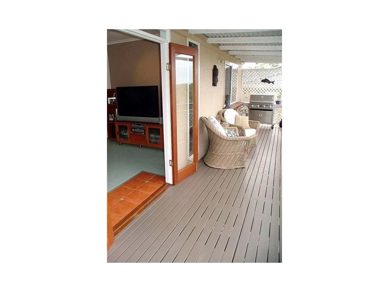 124 Sugarbag Road, Caloundra QLD 4551