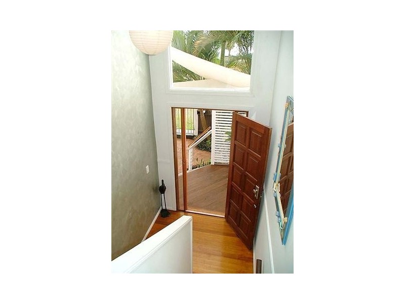 124 Sugarbag Road, Caloundra QLD 4551