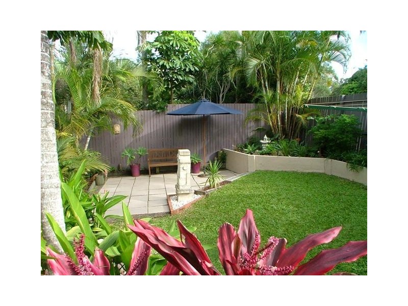 124 Sugarbag Road, Caloundra QLD 4551