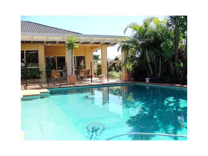 22 Midden Place, Pelican Waters QLD 4551