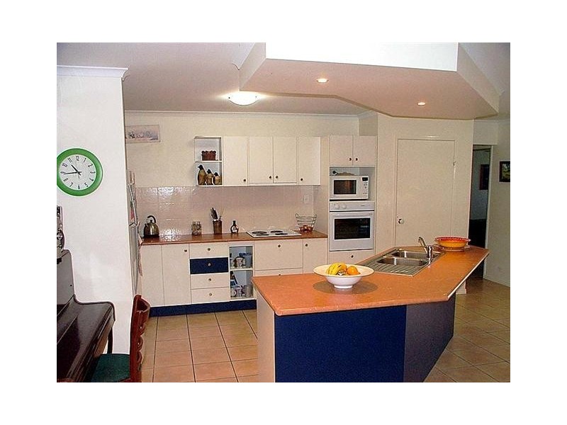 30 Springs Drive, Little Mountain QLD 4551