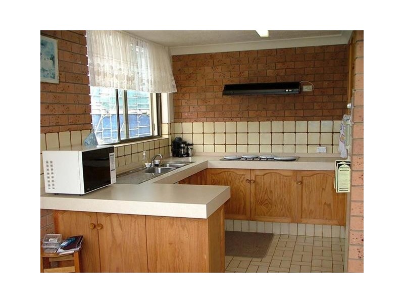 4/73 Landsborough Parade, Golden Beach QLD 4551