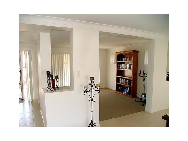 17 Sovereign Circuit, Pelican Waters QLD 4551