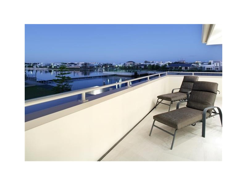 31 Artunga Place, Pelican Waters QLD 4551