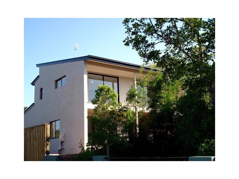 1-4/24 Simpson Street, Beerwah QLD 4519