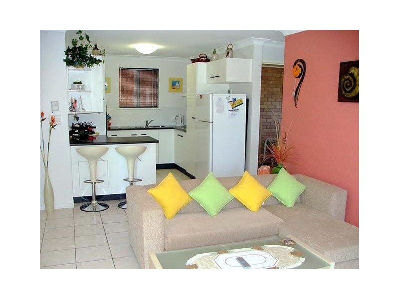 9/10 Coonowrin St, Caloundra QLD 4551