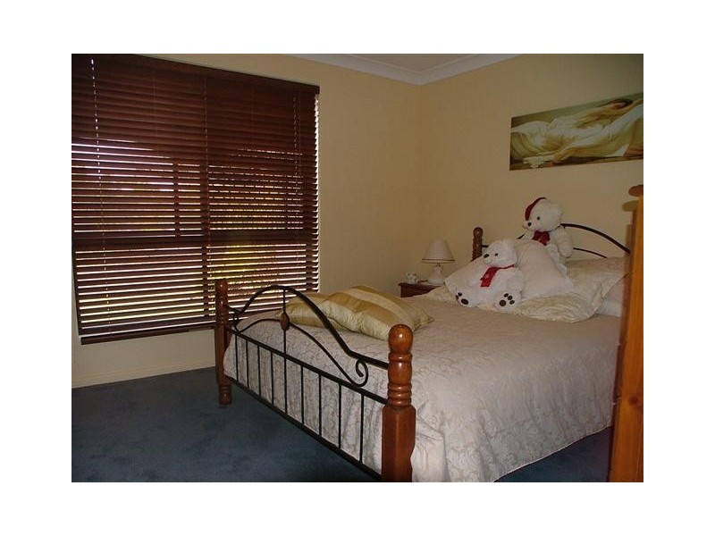 13 Investigator Place, Pelican Waters QLD 4551